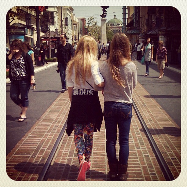 kathrynnewton_2011-12-10_08-41-34_11176279_1386070201720099_450001682_n.jpg