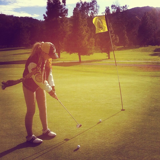 kathrynnewton_2012-03-19_00-16-24_11191029_1567683310158637_19793572_n.jpg