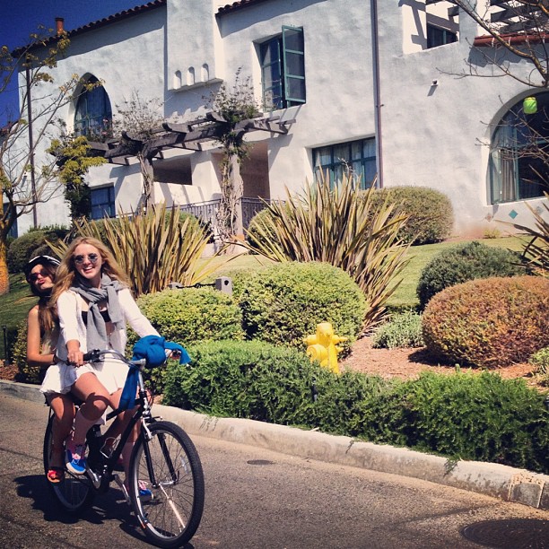 kathrynnewton_2012-04-06_18-01-28_11190159_1637134329853361_2114268845_n.jpg