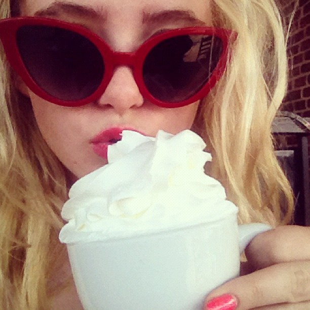 kathrynnewton_2012-06-18_02-22-24_11123844_739110729534783_1715396483_n.jpg