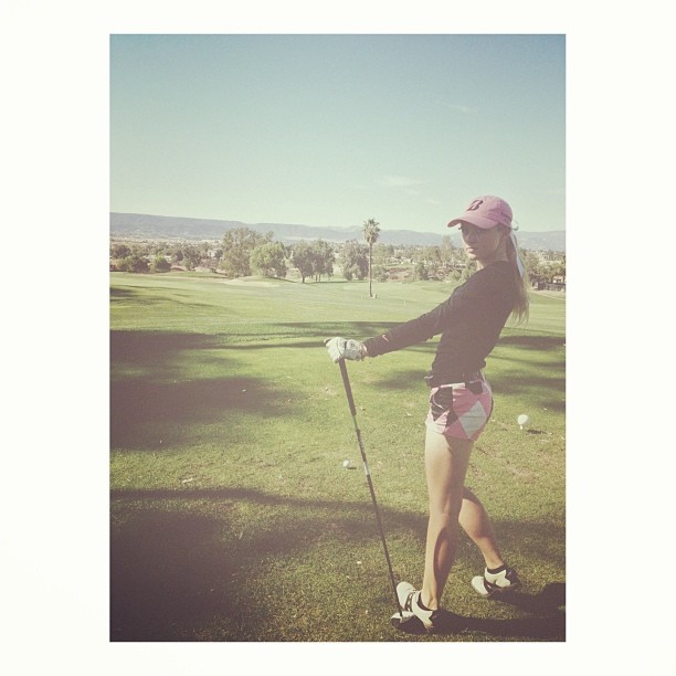 kathrynnewton_2013-11-10_19-52-26_927187_244484115707936_1526384117_n.jpg