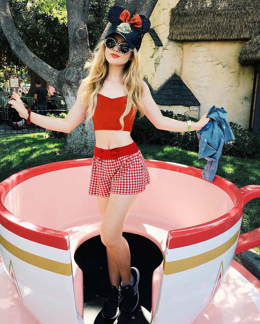 kathrynnewton_2016-08-14_18-08-40_13741291_1665815613737352_234776606_n.jpg