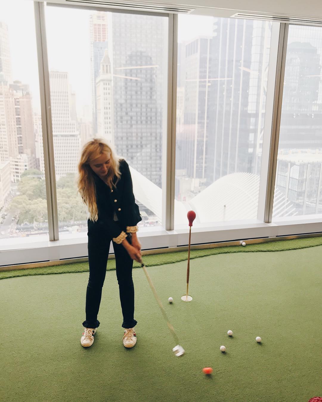 kathrynnewton_2017-10-06_21-23-30_22158912_136456246978726_6132822078706941952_n.jpg