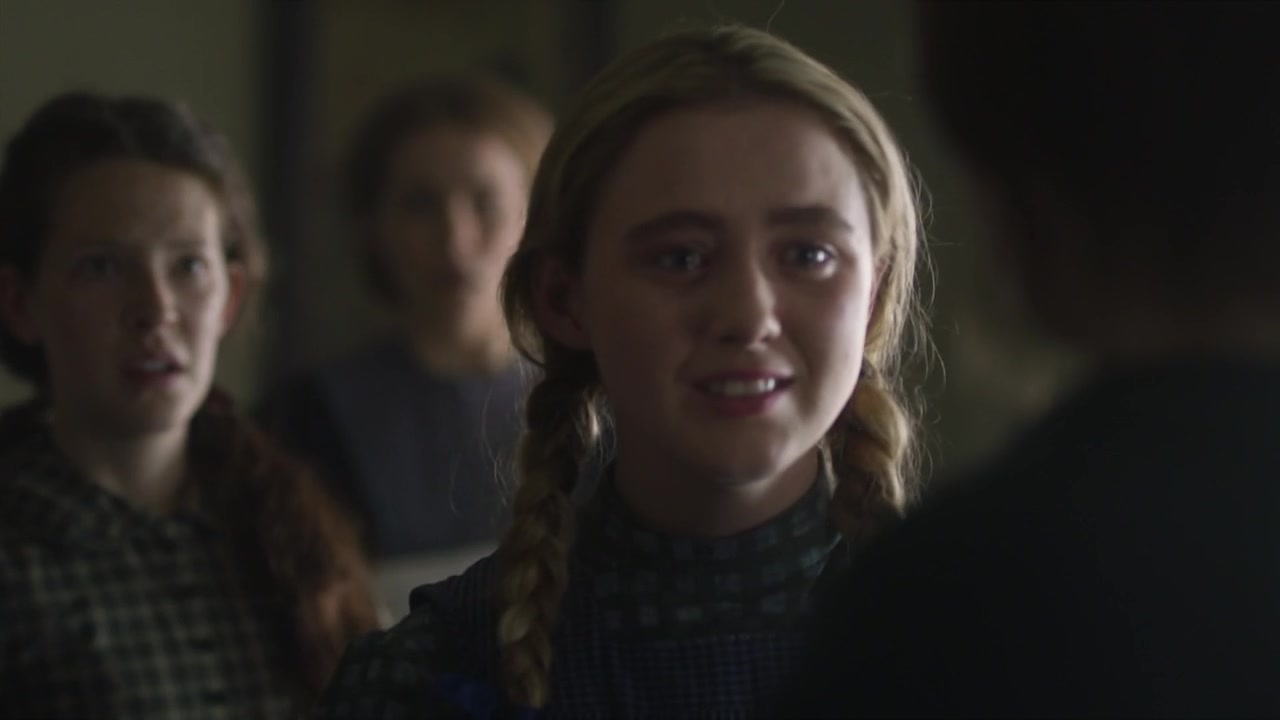 little_women_s01e01_720p_hdtv_x264-mtb_3367.jpg