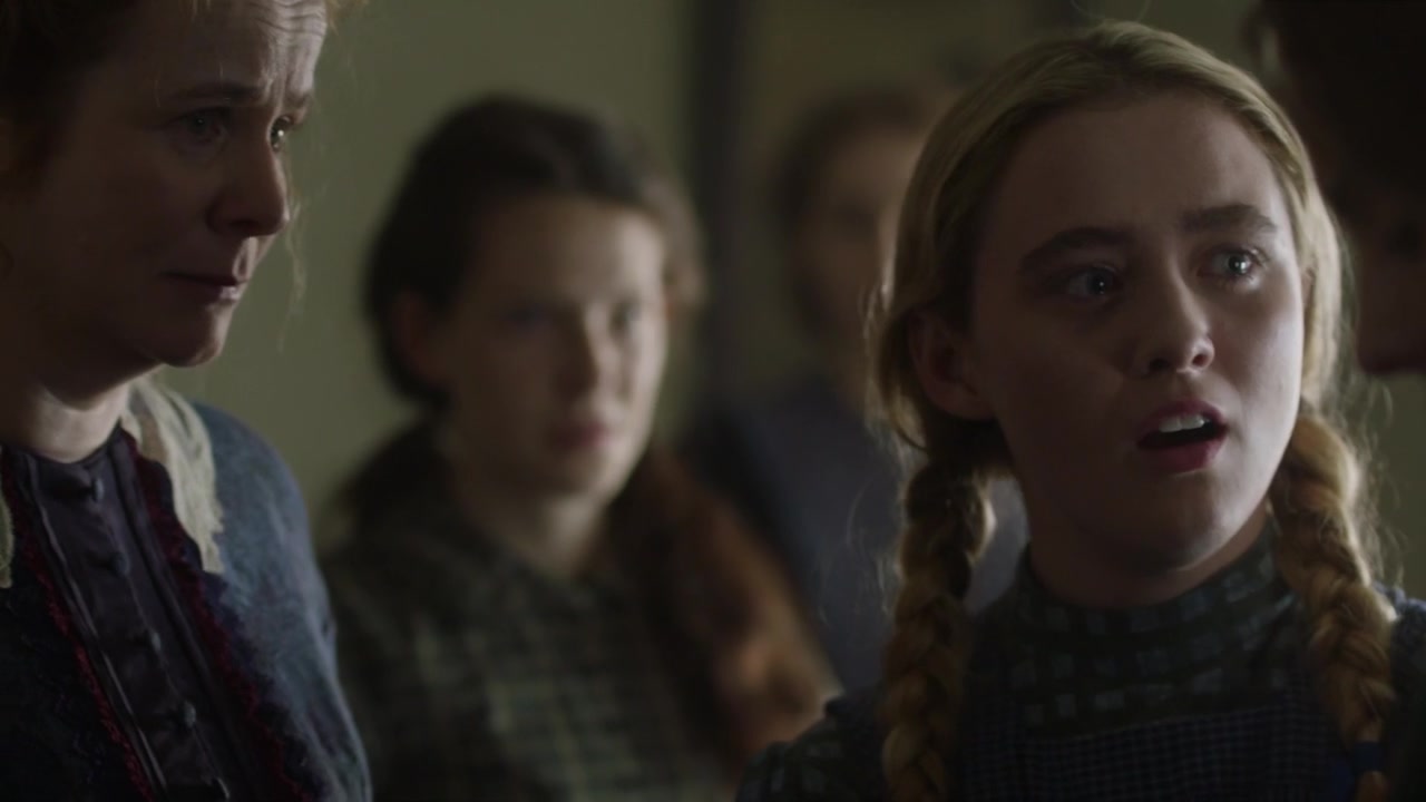 little_women_s01e01_720p_hdtv_x264-mtb_3371.jpg
