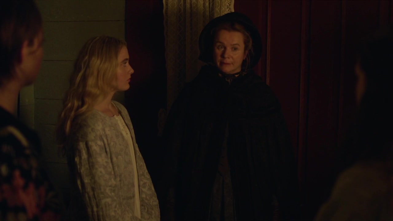 little_women_s01e01_720p_hdtv_x264-mtb_3411.jpg