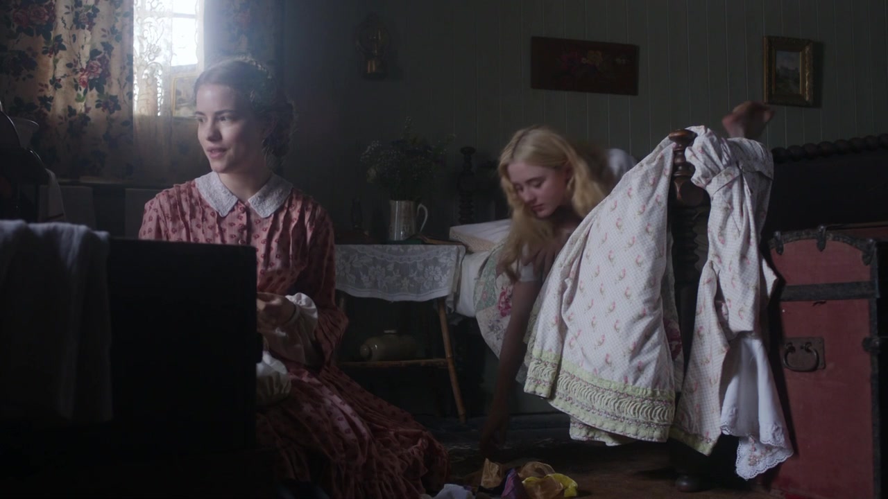 little_women_s01e02_720p_hdtv_x264-mtb_0113.jpg