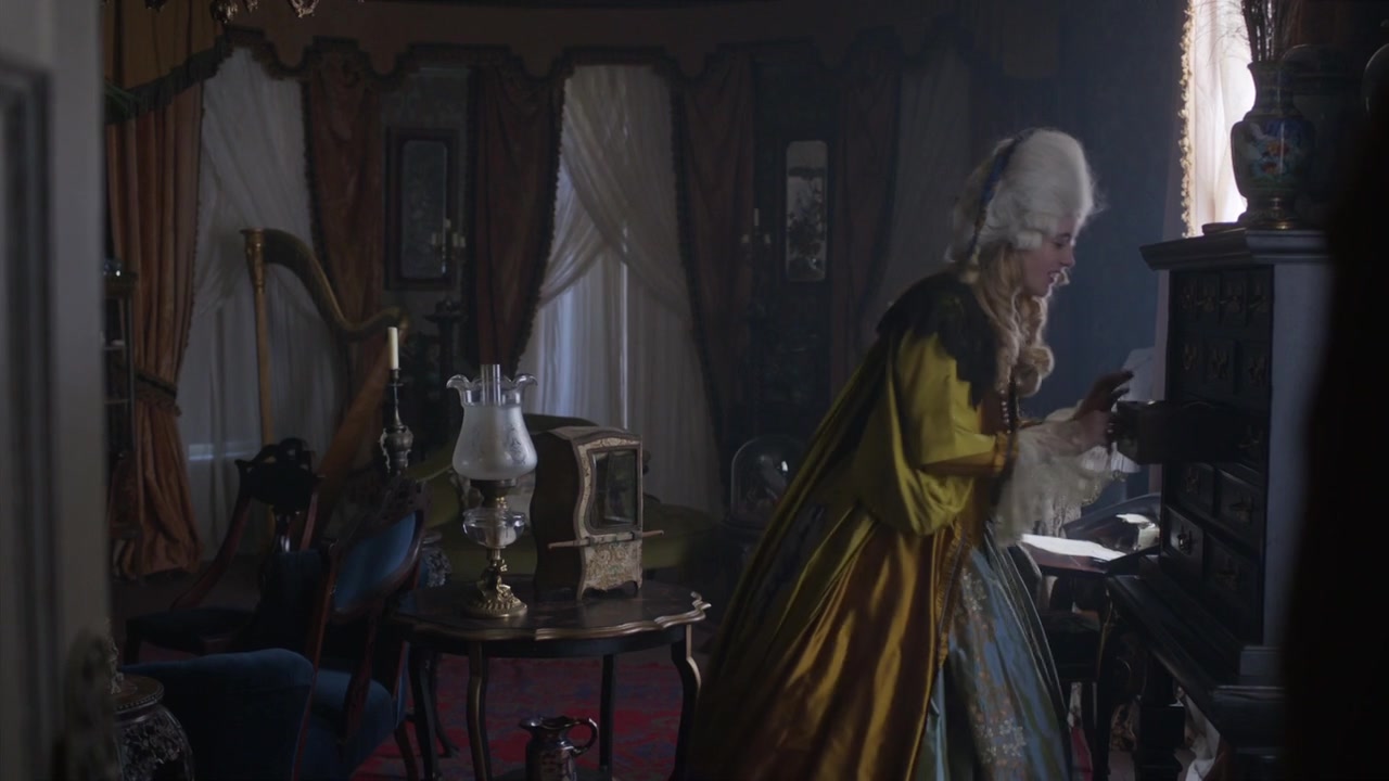 little_women_s01e02_720p_hdtv_x264-mtb_1384.jpg