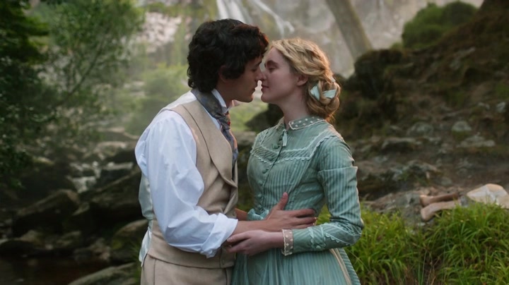 little_women_s01e03_hdtv_x264-mtb_2962.jpg