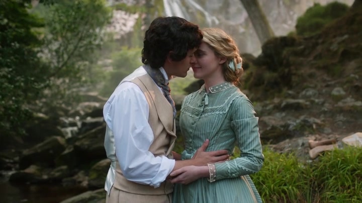 little_women_s01e03_hdtv_x264-mtb_2968.jpg