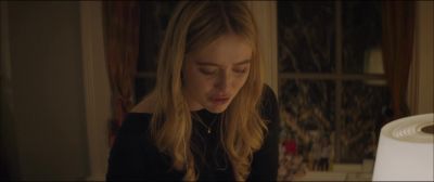 Ben_Is_Back_2018_1080p_BluRay_H264_AAC-RARBG_5081.jpg