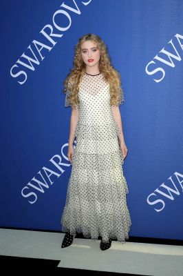 HQ
