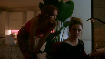 Halt_and_Catch_Fire_S04E05_Nowhere_Man_1080p_AMZN_WEB-DL_DD5_1_H265-SiGMA_0077.jpg