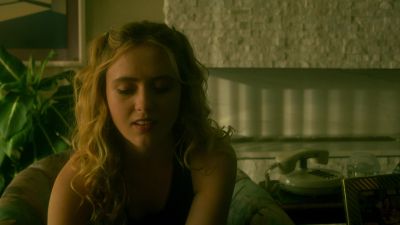 Halt_and_Catch_Fire_S04E06_A_Connection_Is_Made_1080p_AMZN_WEB-DL_DD5_1_H265-SiGMA_2204.jpg