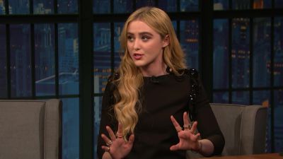 Kathryn_Newton_Had_a_Star_Studded_Dinner_with_Meryl_Streep_and_Reese_Witherspoon5B15D_017.jpg