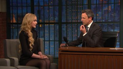 Kathryn_Newton_Had_a_Star_Studded_Dinner_with_Meryl_Streep_and_Reese_Witherspoon5B15D_058.jpg