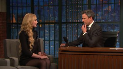 Kathryn_Newton_Had_a_Star_Studded_Dinner_with_Meryl_Streep_and_Reese_Witherspoon5B15D_064.jpg