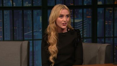 Kathryn_Newton_Had_a_Star_Studded_Dinner_with_Meryl_Streep_and_Reese_Witherspoon5B15D_088.jpg