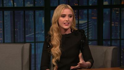 Kathryn_Newton_Had_a_Star_Studded_Dinner_with_Meryl_Streep_and_Reese_Witherspoon5B15D_093.jpg