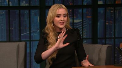 Kathryn_Newton_Had_a_Star_Studded_Dinner_with_Meryl_Streep_and_Reese_Witherspoon5B15D_133.jpg