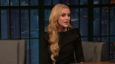 Kathryn_Newton_Had_a_Star_Studded_Dinner_with_Meryl_Streep_and_Reese_Witherspoon5B15D_145.jpg