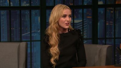 Kathryn_Newton_Had_a_Star_Studded_Dinner_with_Meryl_Streep_and_Reese_Witherspoon5B15D_153.jpg
