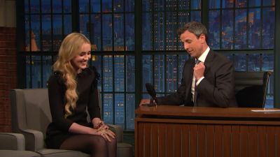 Kathryn_Newton_Had_a_Star_Studded_Dinner_with_Meryl_Streep_and_Reese_Witherspoon5B15D_203.jpg