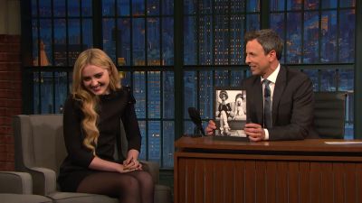 Kathryn_Newton_Had_a_Star_Studded_Dinner_with_Meryl_Streep_and_Reese_Witherspoon5B15D_231.jpg