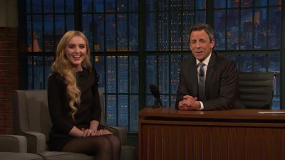 Kathryn_Newton_Had_a_Star_Studded_Dinner_with_Meryl_Streep_and_Reese_Witherspoon5B15D_264.jpg