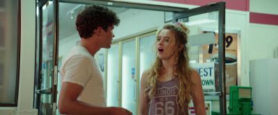 Nao_Vai_Dar_2018_1080p_BluRay_6CH_x264_DUAL-WWW_BLUDV_COM_3597.jpg