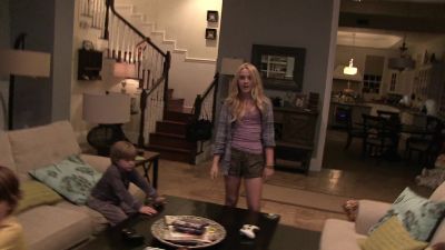 Paranormal_Activity_4_2012_Unrated_1080p_BluRay_x264_1220.jpg
