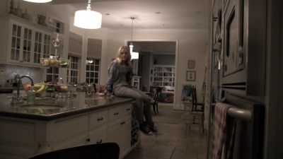 Paranormal_Activity_4_2012_Unrated_1080p_BluRay_x264_3594.jpg