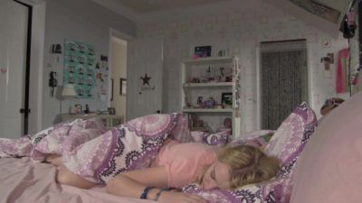 Paranormal_Activity_4_2012_Unrated_1080p_BluRay_x264_4465.jpg