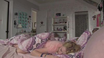 Paranormal_Activity_4_2012_Unrated_1080p_BluRay_x264_4468.jpg