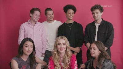 The_Cast_Of5B15D_240.jpg