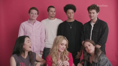 The_Cast_Of5B15D_254.jpg