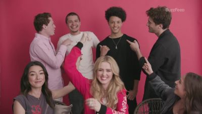 The_Cast_Of5B15D_291.jpg