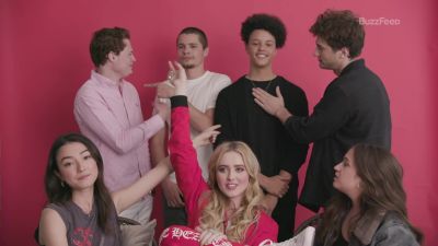 The_Cast_Of5B15D_328.jpg