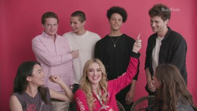 The_Cast_Of5B15D_361.jpg