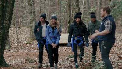 The_Society_Cast_Back_to_Basics___Road_Trip___Netflix5B15D_216.jpg