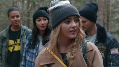 The_Society_Cast_Back_to_Basics___Road_Trip___Netflix5B15D_397.jpg