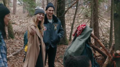 The_Society_Cast_Back_to_Basics___Road_Trip___Netflix5B15D_421.jpg