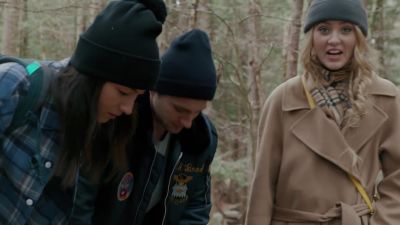 The_Society_Cast_Back_to_Basics___Road_Trip___Netflix5B15D_487.jpg