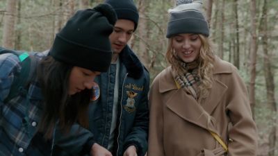 The_Society_Cast_Back_to_Basics___Road_Trip___Netflix5B15D_488.jpg