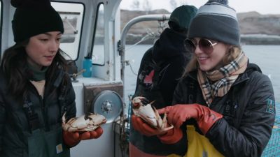 The_Society_Cast_Back_to_Basics___Road_Trip___Netflix5B15D_704.jpg