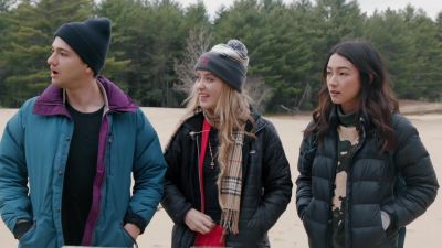 The_Society_Cast_Back_to_Basics___Road_Trip___Netflix5B15D_853.jpg