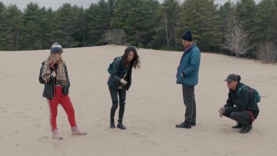 The_Society_Cast_Back_to_Basics___Road_Trip___Netflix5B15D_871.jpg