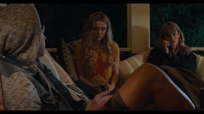 The_Society_S01E01_What_Happened_1080p_NF_WEB-DL_DDP5_1_x264-NTG_0744.jpg