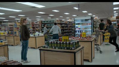 The_Society_S01E01_What_Happened_1080p_NF_WEB-DL_DDP5_1_x264-NTG_1590.jpg