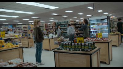 The_Society_S01E01_What_Happened_1080p_NF_WEB-DL_DDP5_1_x264-NTG_1591.jpg